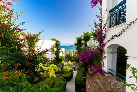 ROYAL ASARLIK BEACH HOTEL
