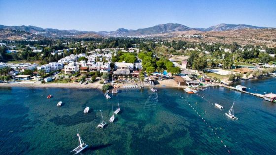 SEASIDE BEACH CLUB