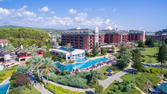 AQI Pegasos Resort 2 деца безплатно